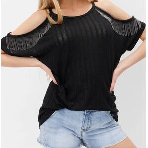 31. Vocal black embellished cold shoulders top S
